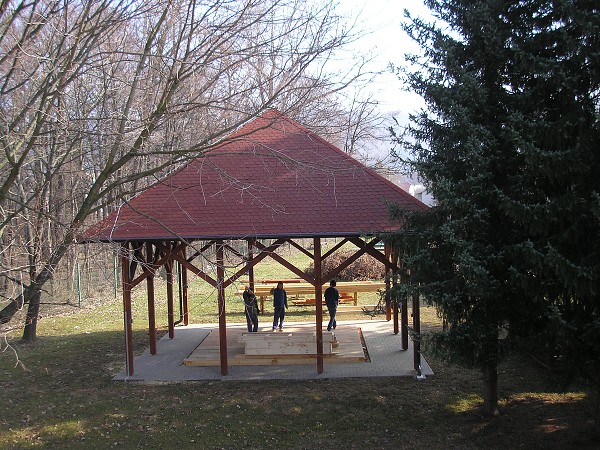 Bezen 2012