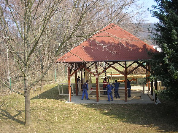 Bezen 2012
