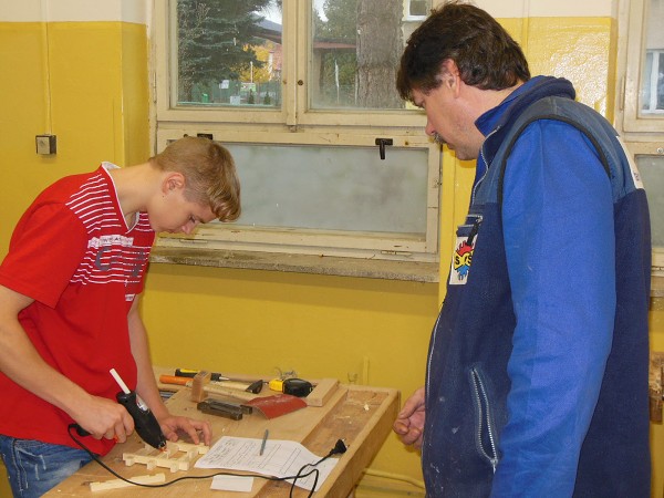 Listopad 2012